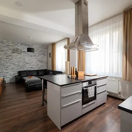 Cozy Flat In Center Of * Pressburg