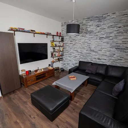 Cozy Flat In Center Of * Pressburg